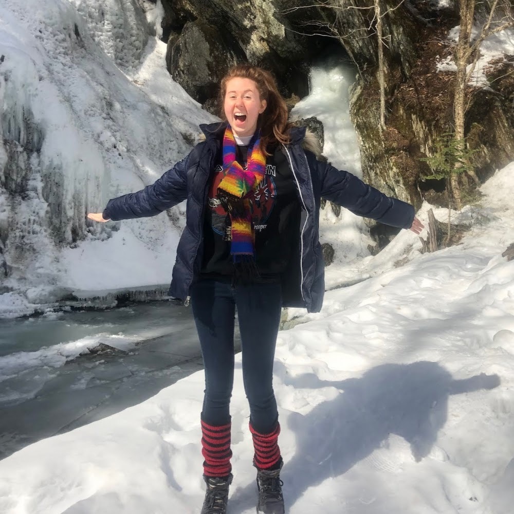 Meet your Posher, Kayla